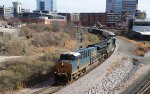 CSX 3277 leads train L619-08 past the signal at Raleigh Tower